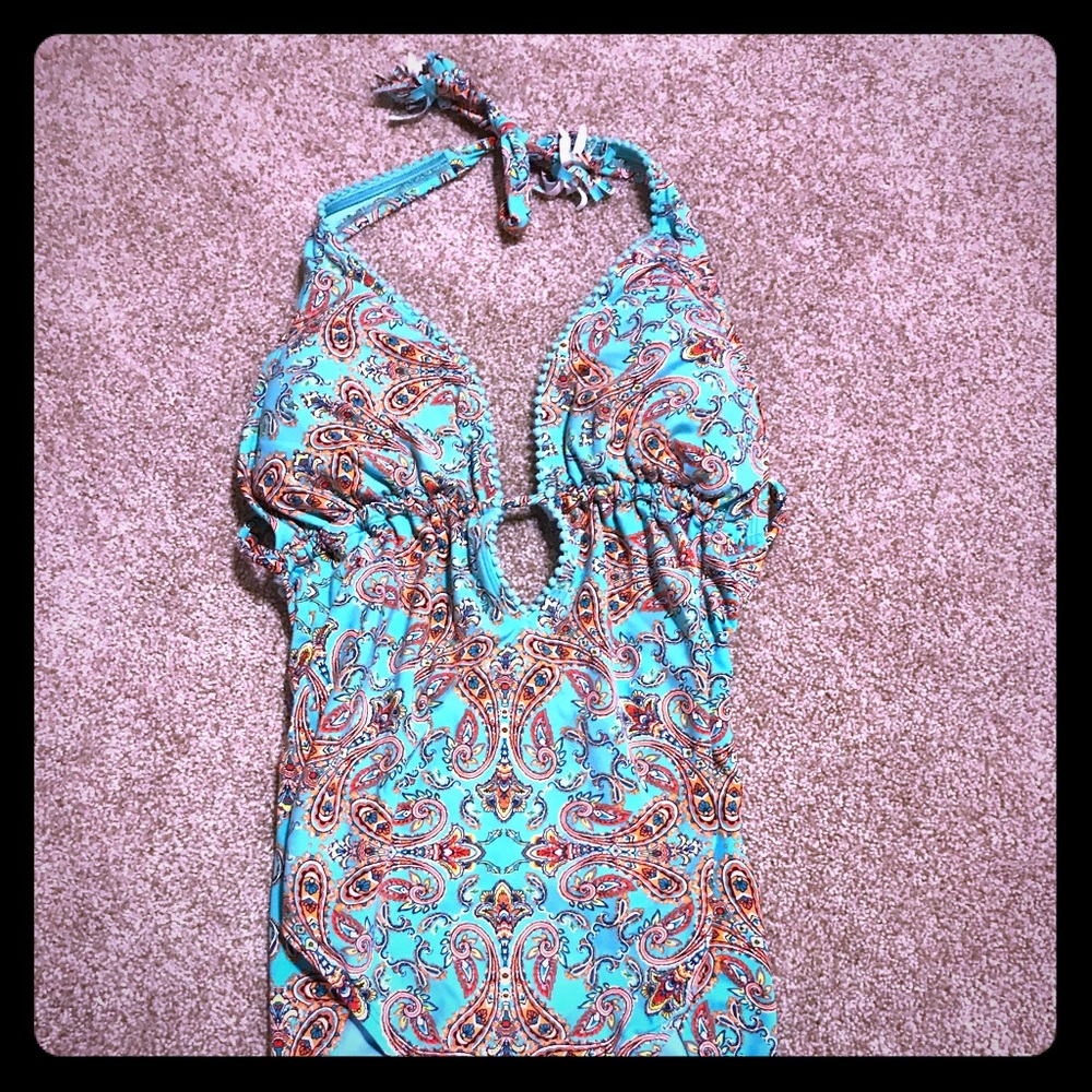 Swim suit